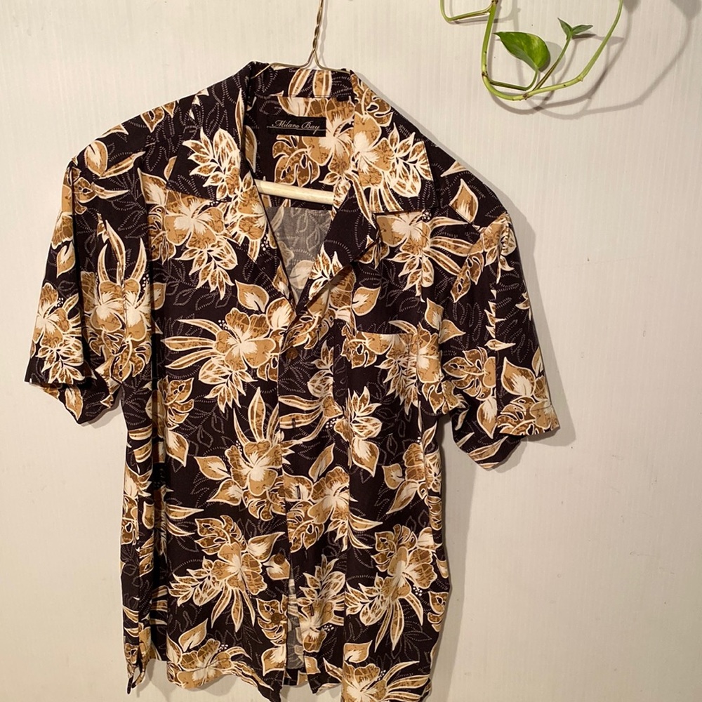 Milano Bay Hawaiian style shirt